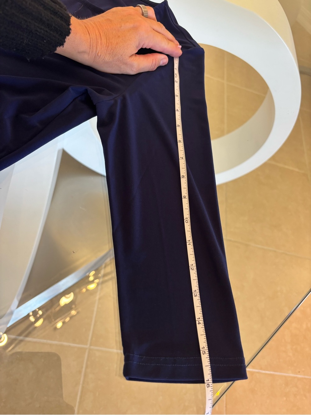 Akris Punto Navy Scoop Neck Stretch Top - Picture 5 of 7